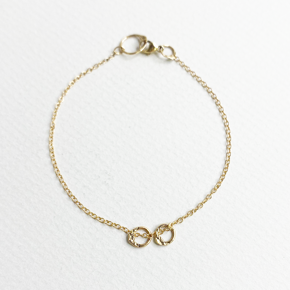 Loop Chain Bracelet – Gold