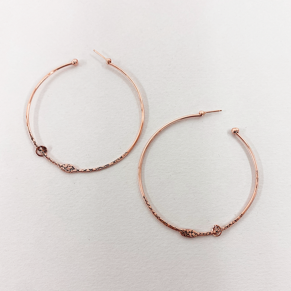 EH18B GOLD | GOLD HOOPS WITH BABY LOOP