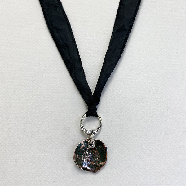 NR1CO-ASSORTED RIBBON NECKLACE
